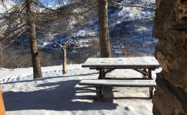 Table extérieure